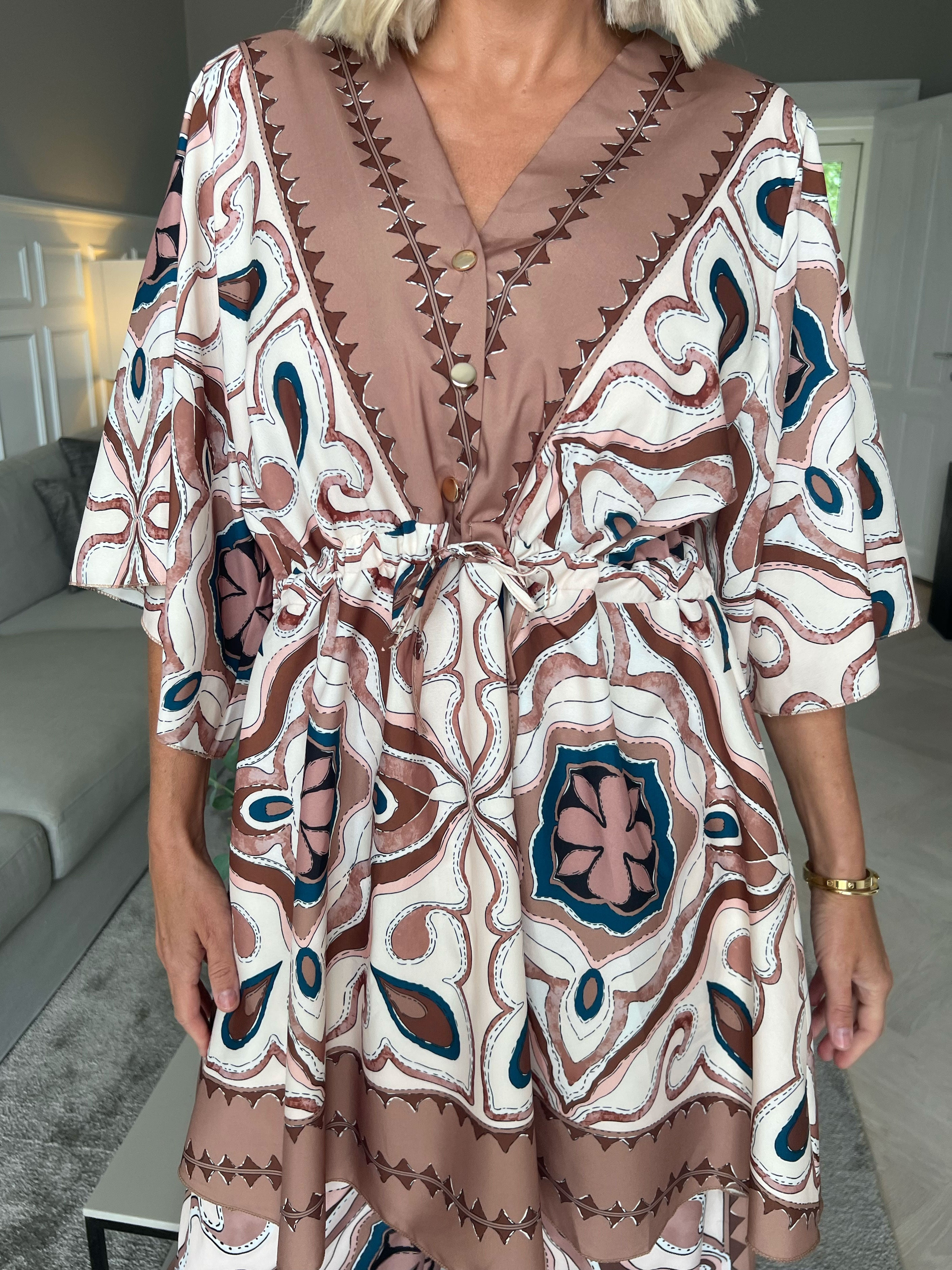 Yeva Tunika - Lang mønstret tunika med bindebånd